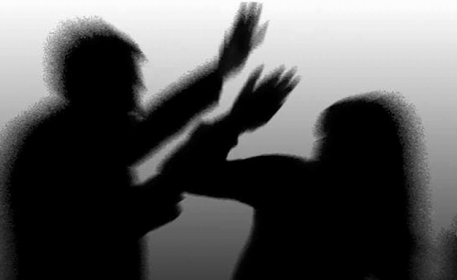 Boşanmak isteyen eşinden intikam için 4 çocuğunu asarak öldürdü
