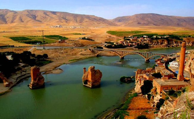 CHP Hasankeyf'te: İnat ve rant uğruna...