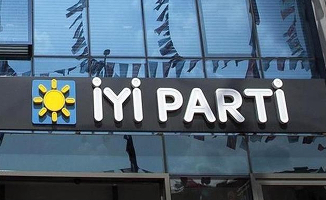 İyi Parti'de istifa!