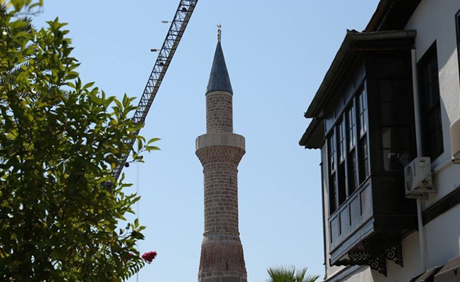 AKP'ye yakın isimden tuhaf çıkış: Yüksek sesli ezandan rahatsızım