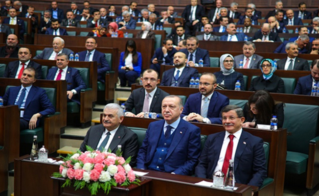 'AKP içinde 10-15 milletvekili istifaya hazır'