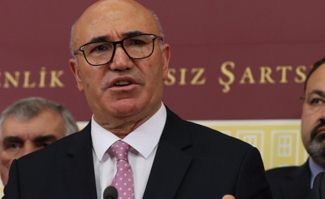 Gerici Akit yazarına tepki: 'Aynı sınıftaydık, kendisine acırdık'