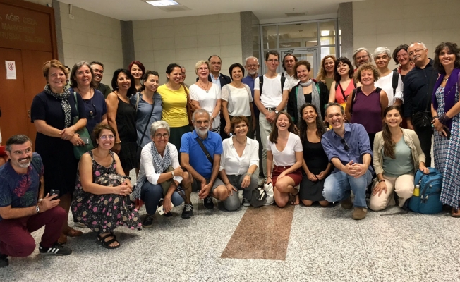 İki Barış Akademisyeni daha beraat etti