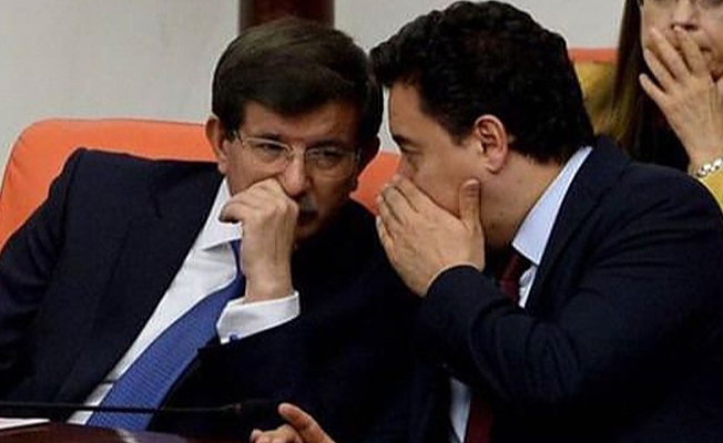 Babacan ve Davutoğlu, Saadet Partisi'nde mi ortaklaşacak?