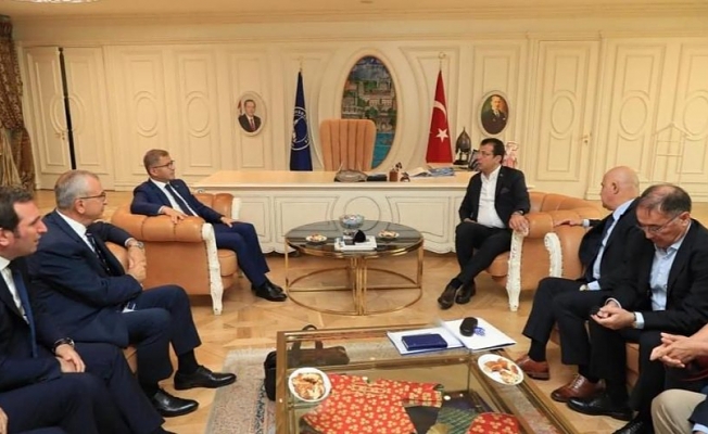 İmamoğlu'ndan AKP'lilere ziyaret