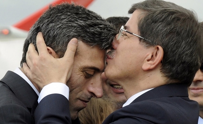 Yeni partilerden ilkini CHP'den ihraç edilen isim ilan etti