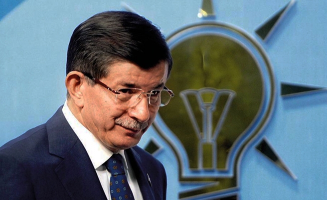 Onlarca istifa daha geldi: AKP'nin tek kadın il başkanı da safını seçti