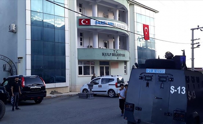 HDP binasına saldırı: O ilçe karıştı!