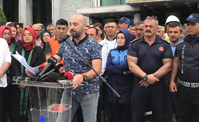 ‘İBB önüne gelmeyenler tehdit ediliyor’: Bu tayfanın işi mi?