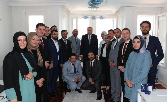 AKP'de kavga sertleşti: Pelikancılara ne olacak?