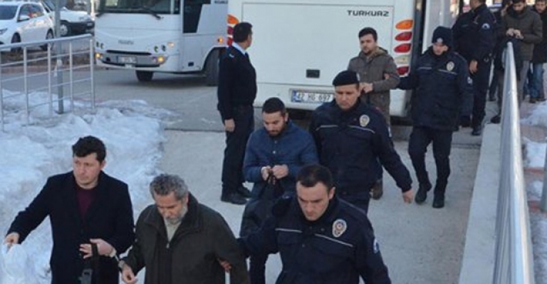 FETÖ imamlarına operasyonda 23 tutuklama