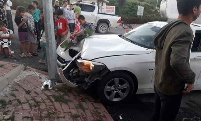 Barışmaya giderken aracına 'Beni affet ben öküzüm' yazdı, sonu hastanede bitti