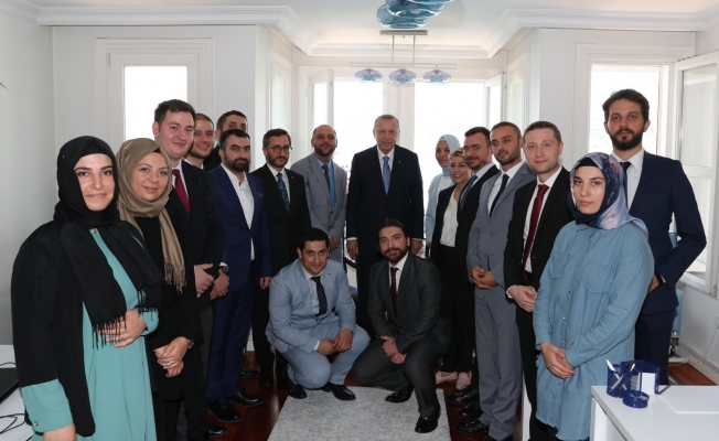 Pelikancılar atağa geçti! Kabine değişikliği için düğmeye basıldı