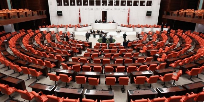 Aralarında CHP'li vekillerin de olduğu dosya mecliste!