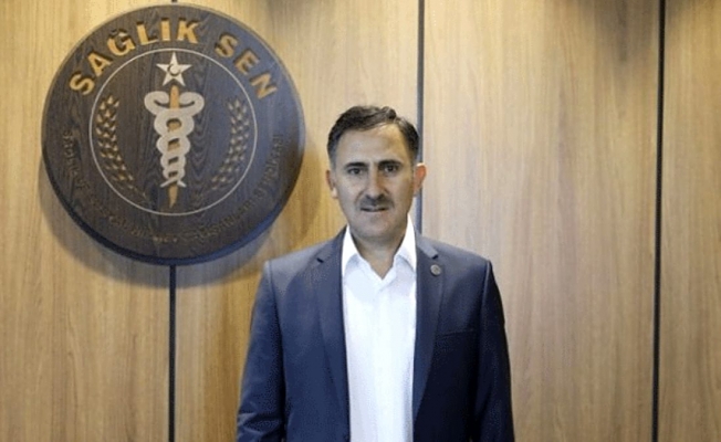 Kendi maaşına yüzde 85 zam yaptı!