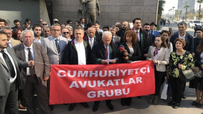 Cumhuriyetçi Avukatlar'dan İzmir Barosuna tepki!