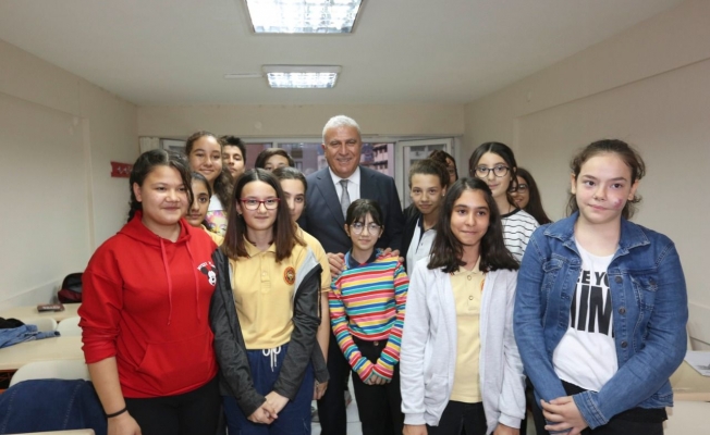 Efeler Belediyesinden eğitimde fırsat eşitliği hamlesi