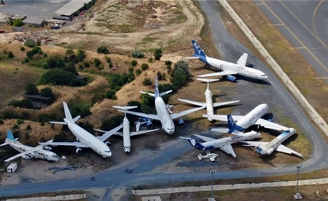16 uçak sahipsiz kaldı