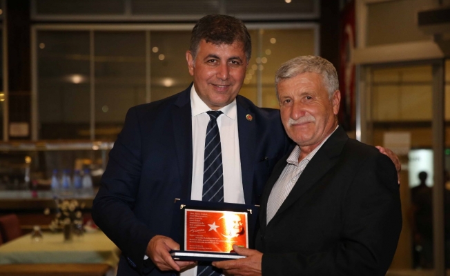 Başkan Tugay ve muhtarlar Karşıyaka için el ele
