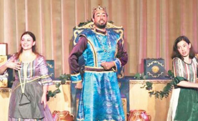 "Bir Midas Masalı" 25 yıl sonra tekrar sahnede