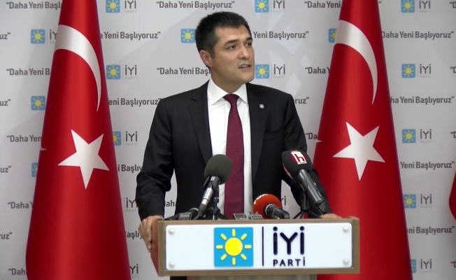 İYİ Partili Kavuncu'dan İmamoğlu'na: Haklı mücadelede aslanlar gibi yanınızda olacağız