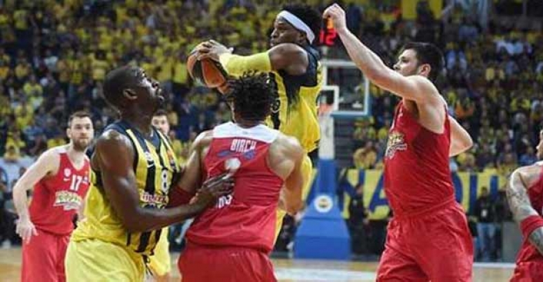 Fenerbahçe'den tarihi galibiyet