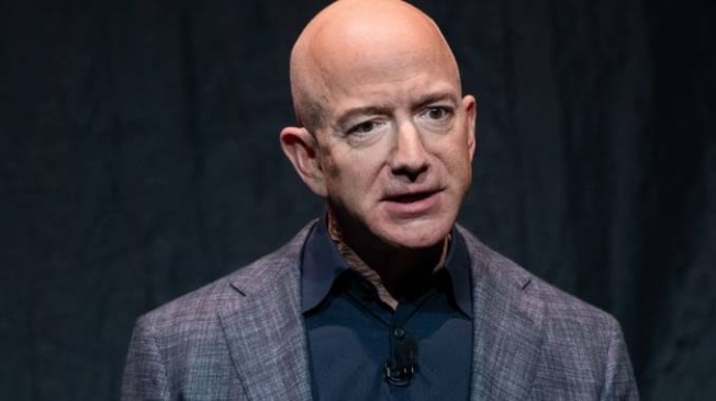 Jeff Bezos artık dünyanın en zengin insanı değil: Zirvedeki isim değişti