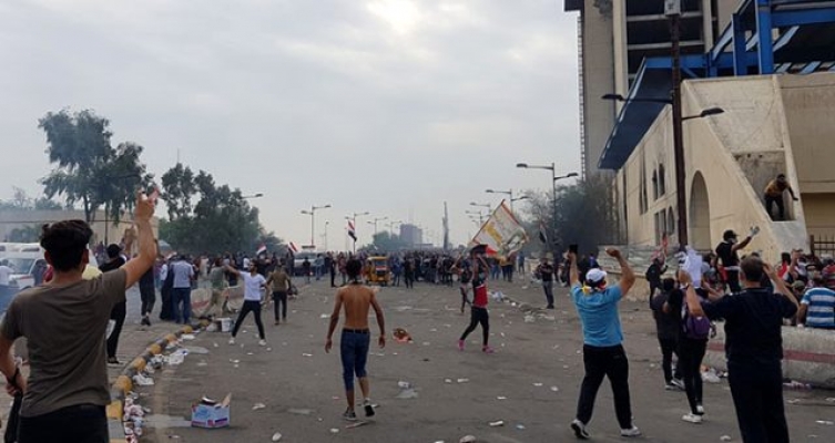 Irak'ta protesto: 5 ölü çok sayıda yaralı var