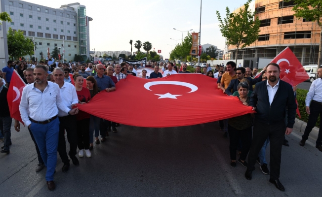 Binlerce Çiğlili Cumhuriyet için yürüyecek