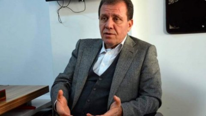 Vahap Seçer MHP'li vekile resti çekti