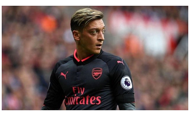 ‘Fenerbahçe Mesut Özil için doğru seçim olmaz’