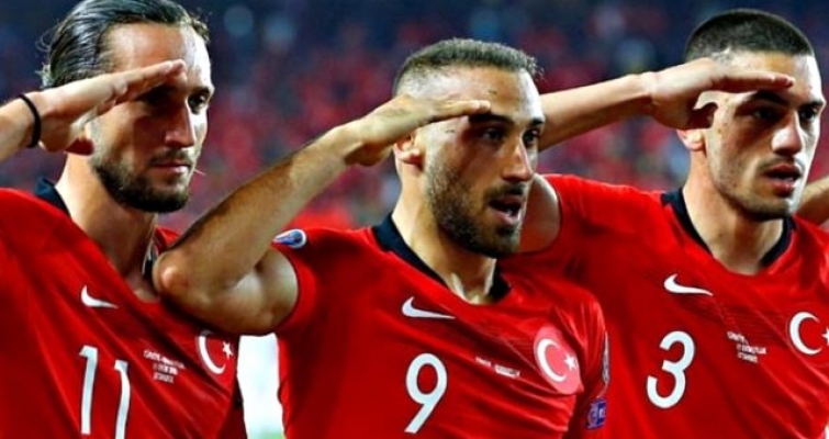 Yine Almanlar, yine asker selamı