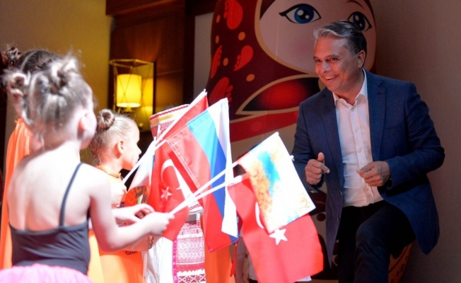 İstoki 2'nci Uluslararası Rus-Türk Dostluğu Festivali Antalya'da yapıldı