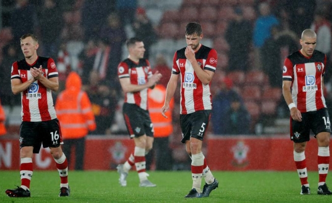 9 gol yiyen Southampton oyuncuları maaşlarını bağışladılar