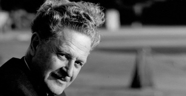 “Moskova'da büyük şair Nazım Hikmet'in anıtı yapılmalı”