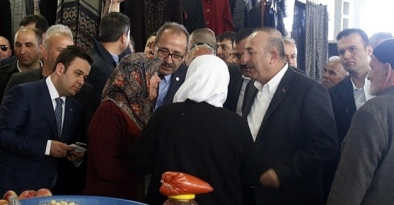Bakan Çavuşoğlu'ndan 'Hayırlı cumalara' yanıt: Hayır yok, evet var