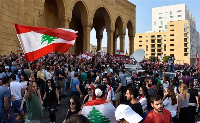 Dünya’nın yeni salgını: Halk protestoları