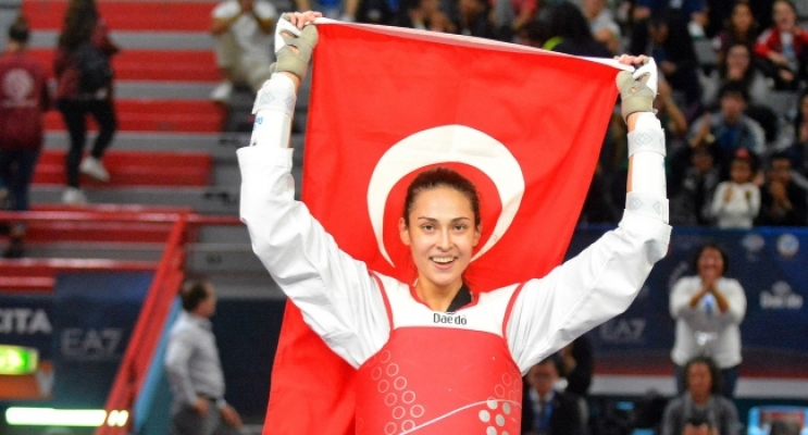 İrem Yaman altın madalyaya uzandı