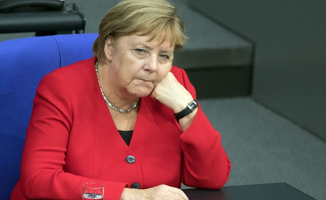 MERKEL: 'Uyum süreci yarım asır sürer'