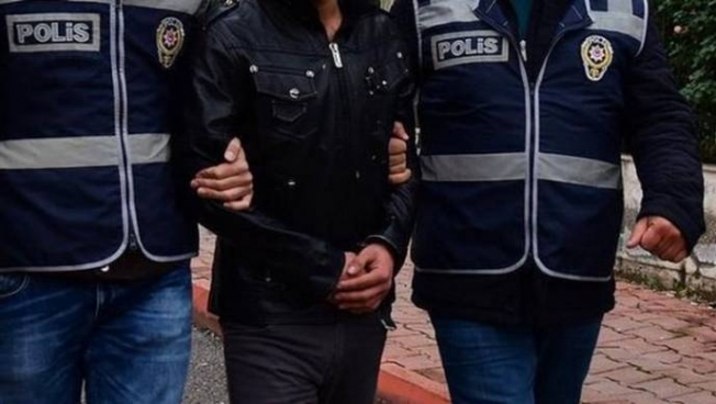 Uzman çavuş 42 kilo esrar ile yakalandı
