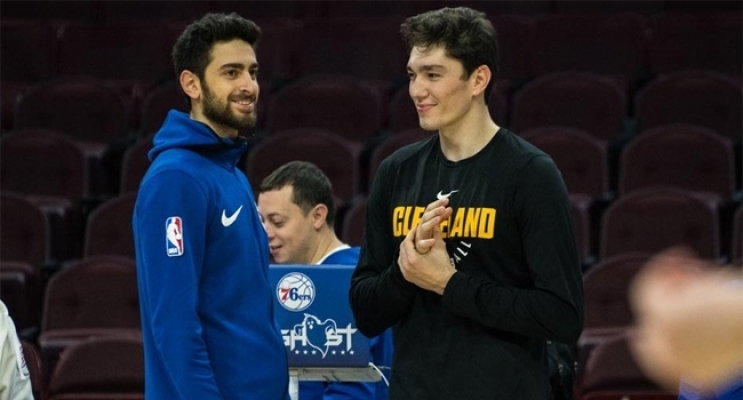 NBA'de "Türk derbisi"nin galibi Furkan