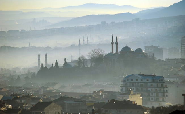 Bursa zehir soluyor