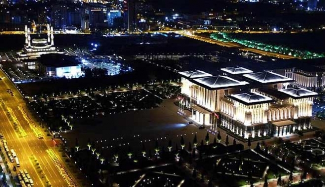 Saray'dan sosyal medya hamlesi