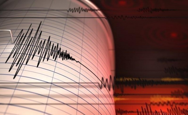 Türkiye-İran sınırında peş peşe 2 deprem