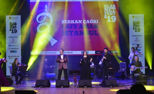 Türk ve Yunan şarkılarıyla muhteşem kapanış!
