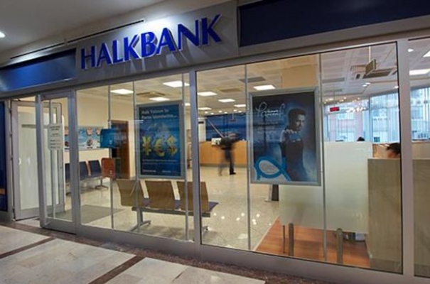 Halkbank avukatlarından davanın düşürülmesi ve reddihakim talebi
