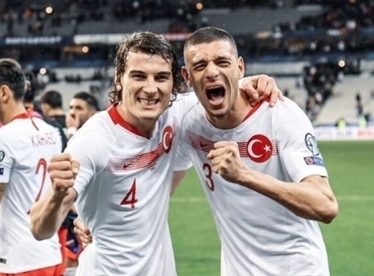 Turkish Wall: Merih Demiral, Kaan Ayhan, Çağlar Söyüncü, Zeki Çelik