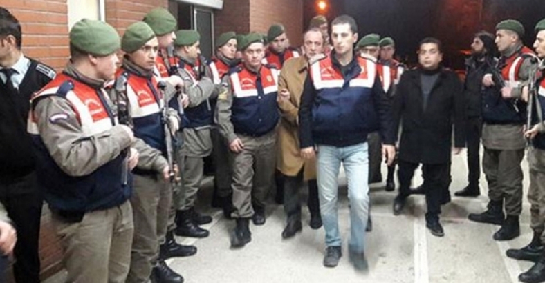 Alaattin Çakıcı'dan referandum yorumu
