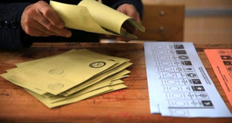 "Oy oranlarında düşüş var, yeni ittifaklar doğabilir"