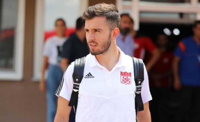 Emre Kılınç Sivas’ta mutlu